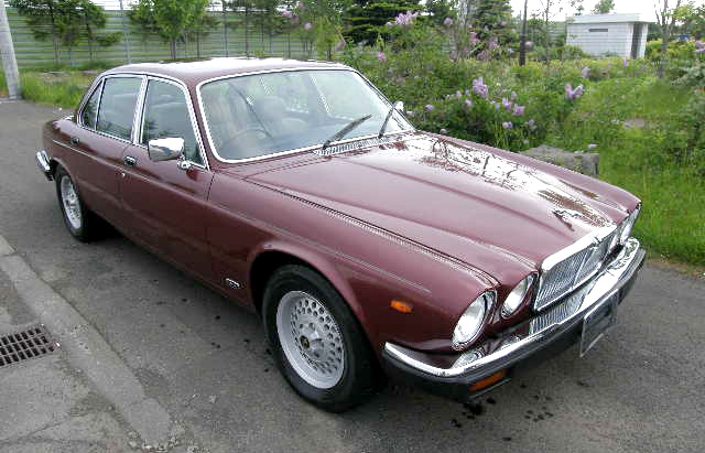 JAGUAR XJ6
