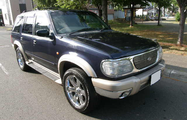 EXPLORER EDDIE BAUER 4X4